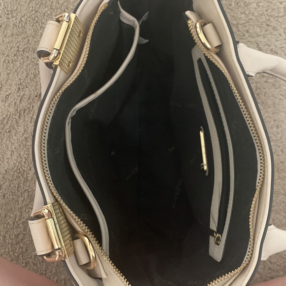 little pink big buddha purse - Picture 3 of 3